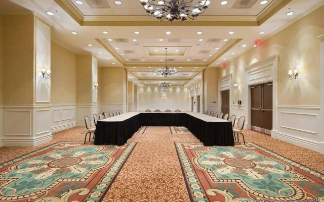 Embassy Suites by Hilton Tampa Downtown Convention Center