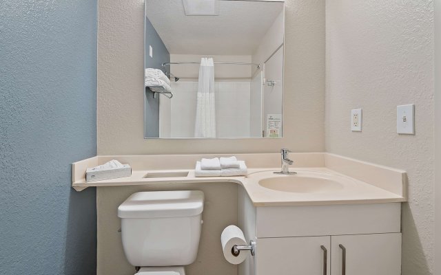 Extended Stay America Suites Miami Airport Blue Lagoon