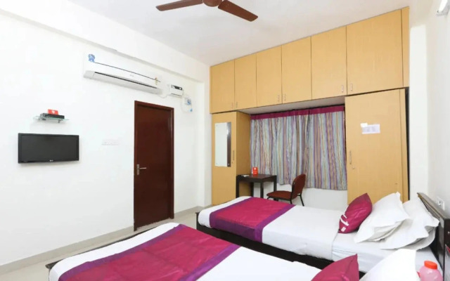 OYO 20007 SilverKey Thoraipakkam