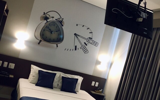 Summit Suítes Pindamonhangaba