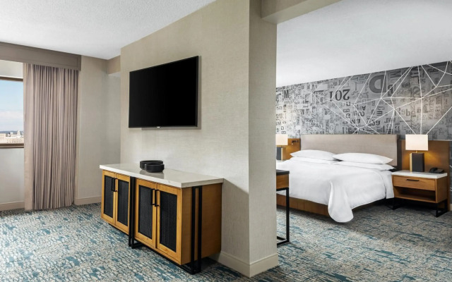 Sheraton Philadelphia Downtown