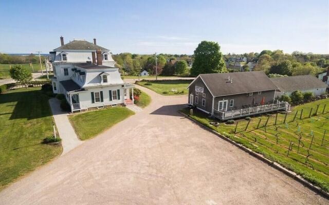 Langworthy Inn
