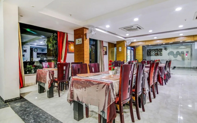 Classio Suites by FabHotel