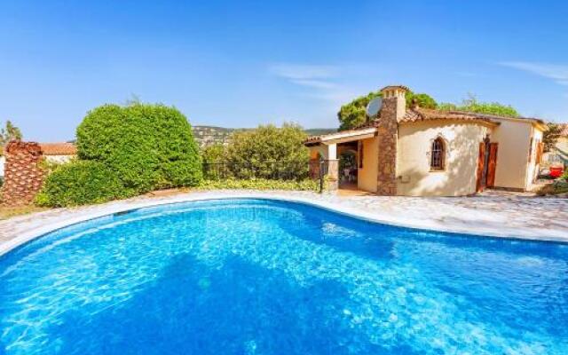 Holiday Home Cabanyes A412