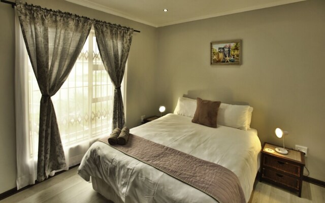 Casa Bella 6 Sleeper Langebaan