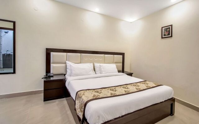 OYO 8927 US Executive Suites