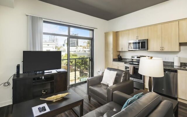 Sixth Ave Condos by Barsala