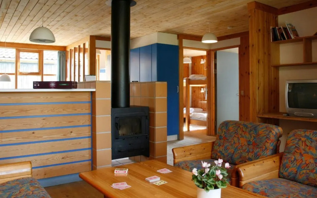 6 Person Holiday Home in Vaeggerlose