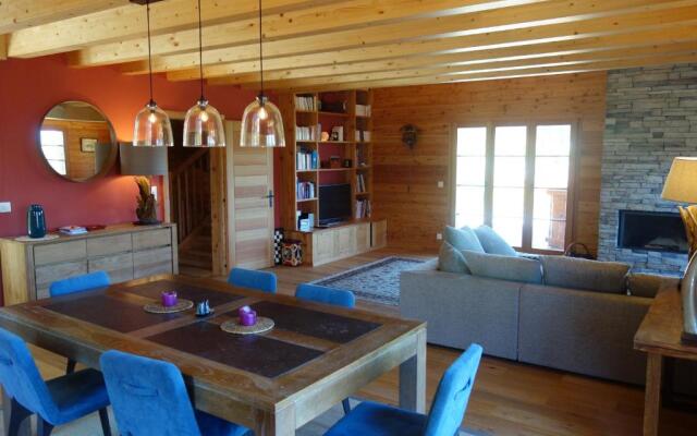 Croix Noires FABULOUS & LUXURY chalet 11 pers by Alpvision Résidences