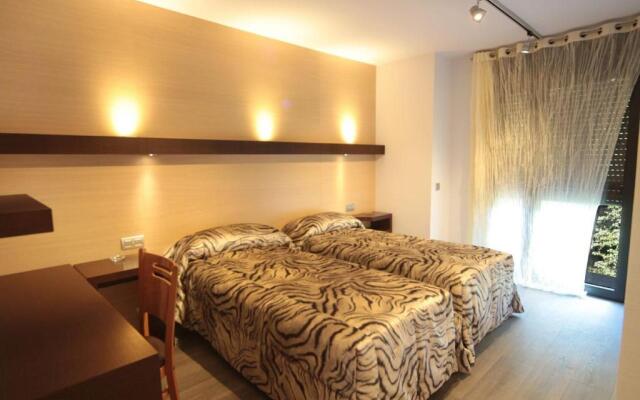 Hotel 9 Sant Antoni