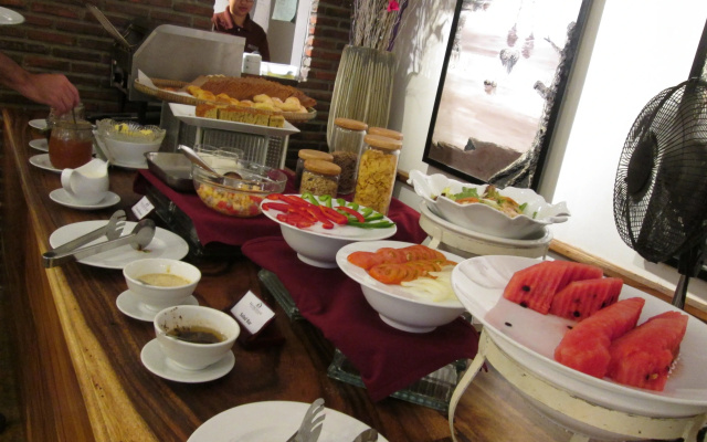 Double Leaf Boutique Hotel