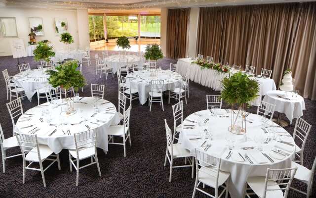 Best Western Plus Hovell Tree Inn