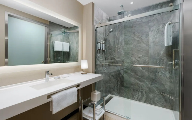 AC Hotel Naples 5th Avenue