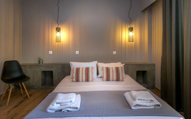 Trypiti Hotel and Suites