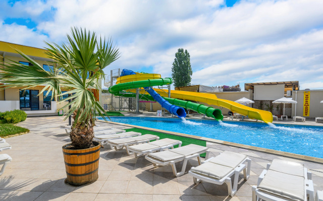 Hotel Glarus Beach