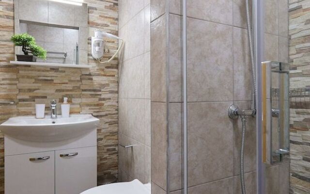 Hedera Estate, Hedera A38