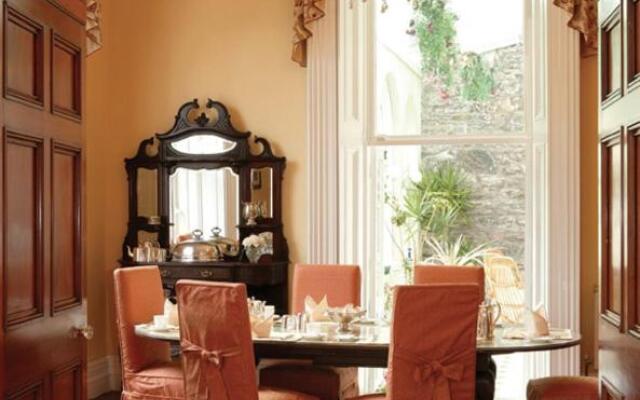 Knockeven House