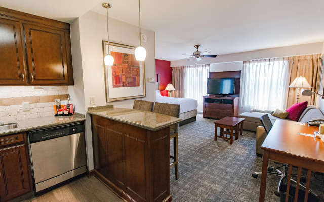 Staybridge Suites Wilmington E by IHG