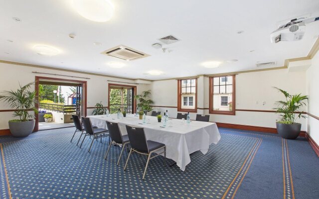 Coogee Bay Hotel Pub Style