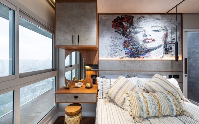 Stunning Views | Luxurious Apartment with Marginal Pinheiros View at River One Residencial by Okaeri Home Apartments