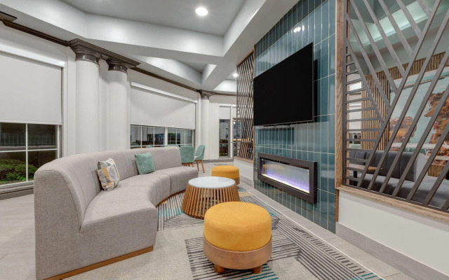 La Quinta Inn & Suites Sherman Denison