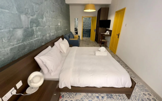 MyTravel House