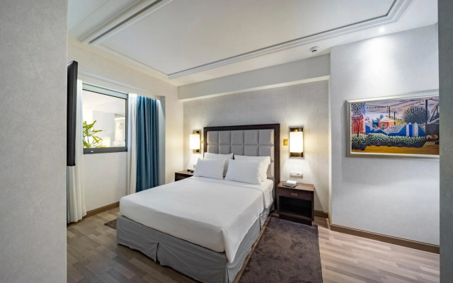 Electra Metropolis Athens