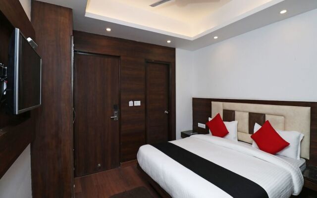 Capital O 26634 Grand Sm Regency