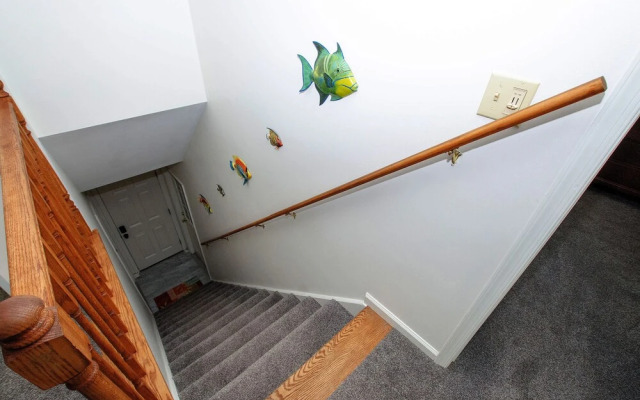 Urbanna Vacation Station - A Waterfront Oasis