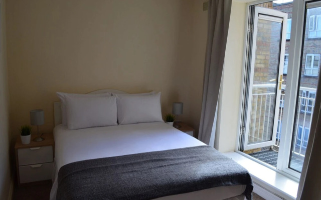 Metrostays - Jervis 66