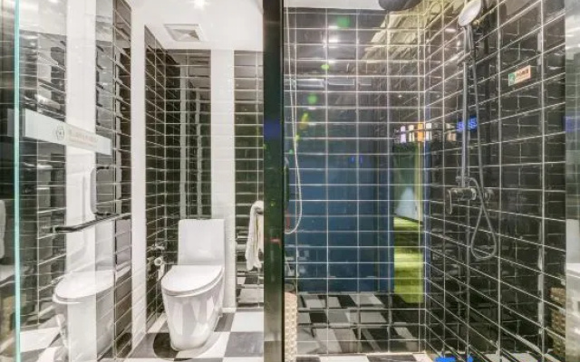 Nanhu Football Theme Hotel