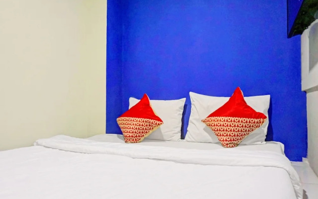 OYO 90304 Cosmo Tanjung Duren