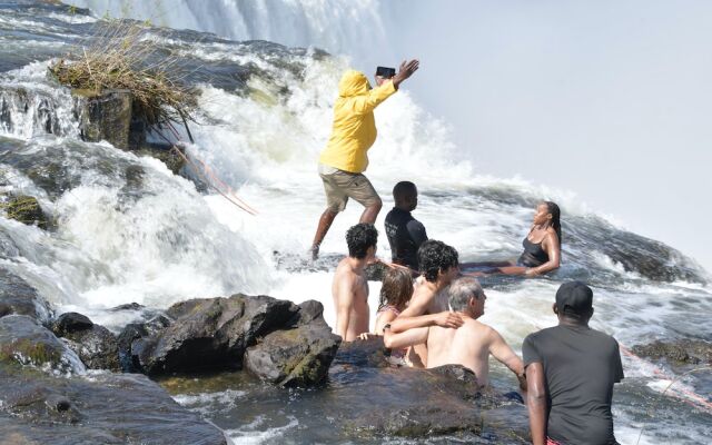 Mopani Lodge