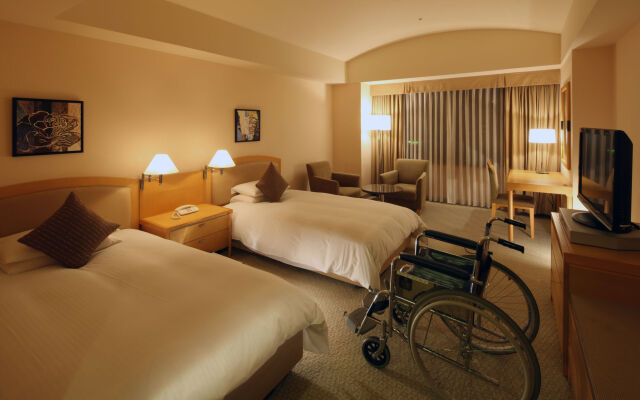 Royal Pines Hotel Urawa