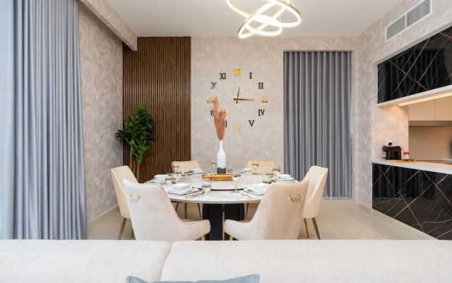 GLOBALSTAY. Creek Horizon Tower 2