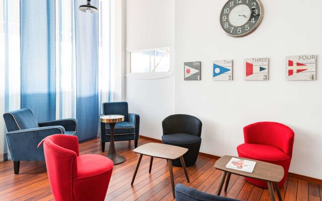 Brit Hotel De Paris