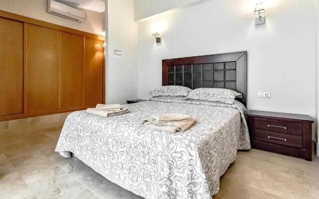Townhouse 2 bedrooms on the first line