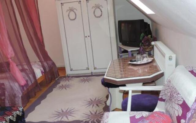 Gia Hostel
