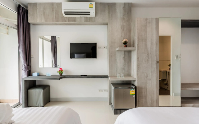 Evergreen Suite Hotel
