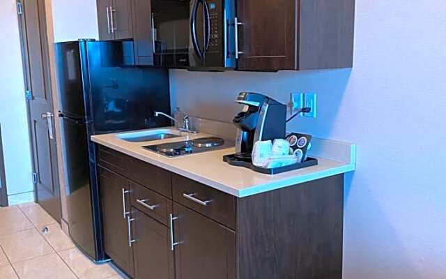 Best Western Plus Kindersley Hotel