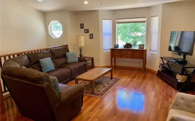793 Hazel - 4 Br Home
