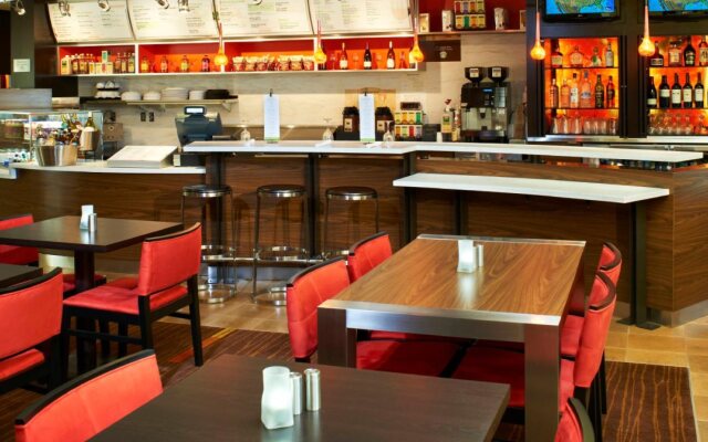 Courtyard by Marriott Chicago Lincolnshire