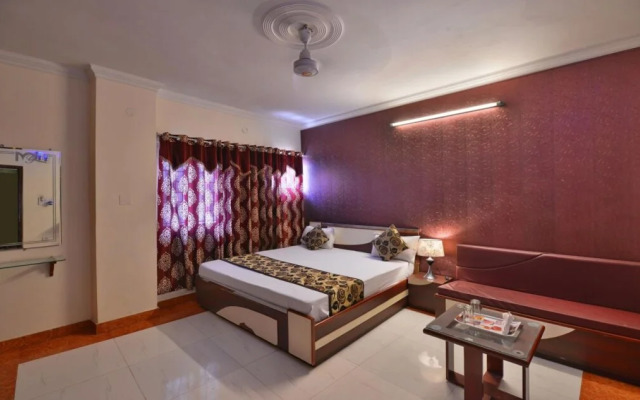 Hotel Mg Residency