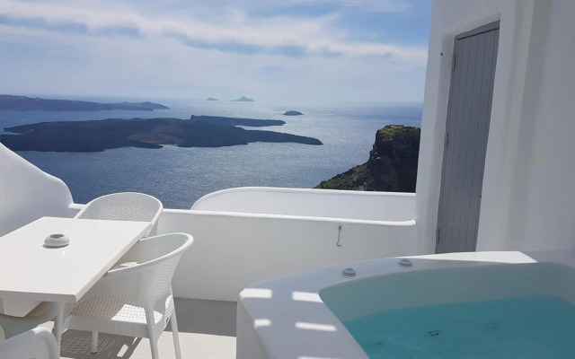 Tholos Resort