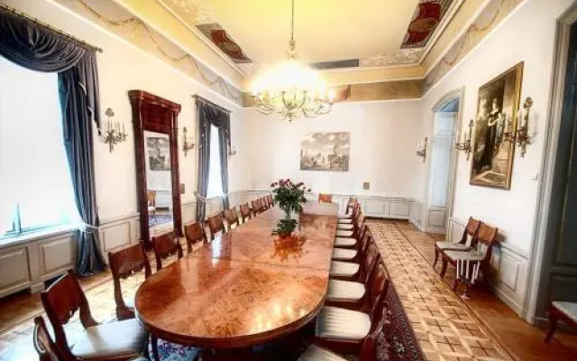 Dom Polonii Hotel Zamek