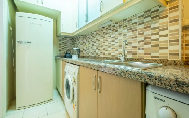 Charming Flat With Central Location in Kadikoy