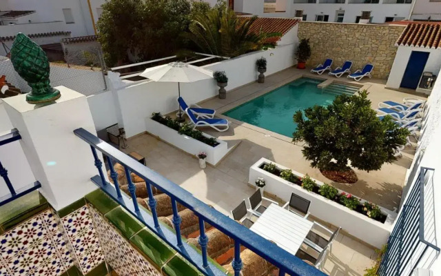 Luxury 5 Bed House Private Pool and Sea View Nerja