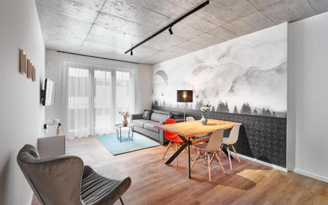 The Cloud Suite Apartments