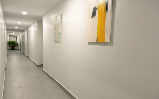 SS Hotel & Residence