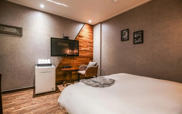 Daejeon Yuseong Hotel Louis
